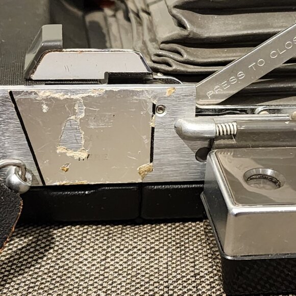 Vintage Polaroid Automatic 100 Land Camera Set -Untested - Picture 6 of 16